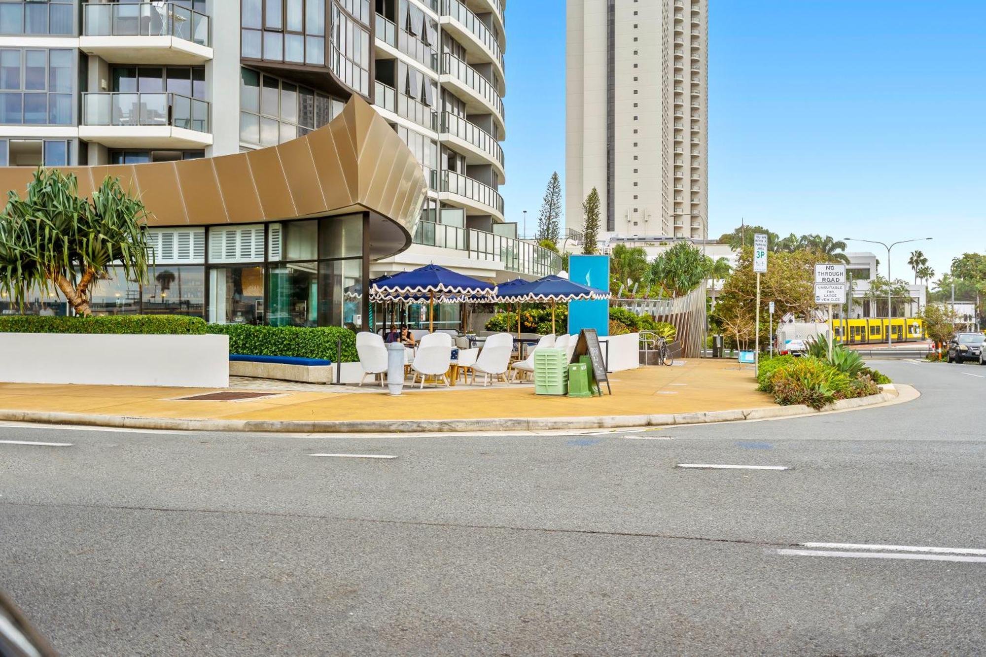 Апартаменти Rhapsody Surfers Paradise Beachfront Sleeps 6 - Optimise Bnb Голд-Кост Екстер'єр фото